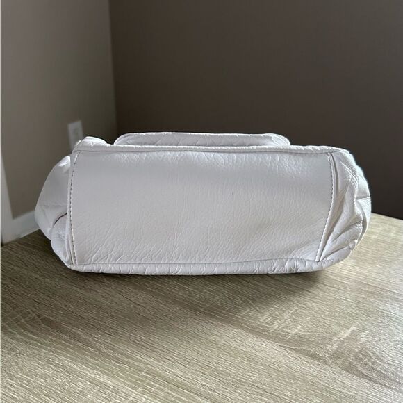 NWOT … BUENO White Shoulder Bag - Picture 3 of 5